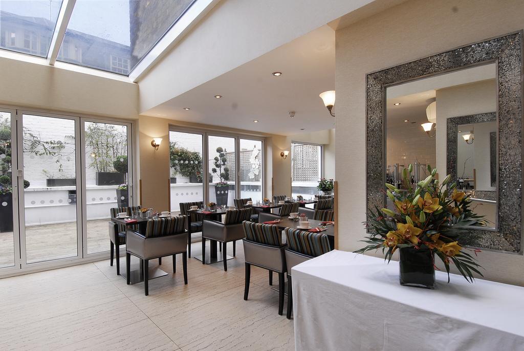 Astors Belgravia Bed & Breakfast London Exterior photo